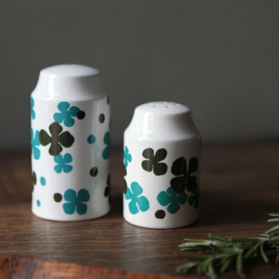 Preview image for Salt & Pepper Pots - Midwinter vintage design