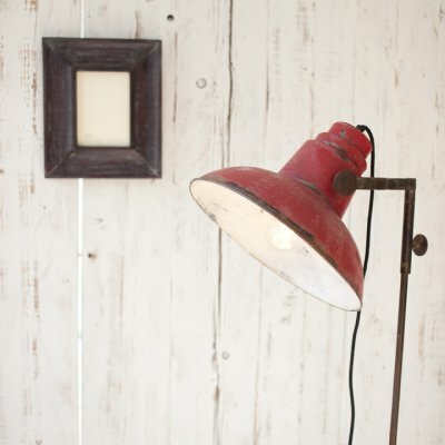Floor lamp tripod